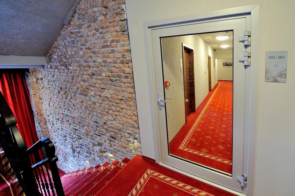 Hotel Centrum Sosnowiec Exterior foto